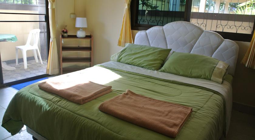 Back Packers Paradise Hua Thanon (Koh Samui)