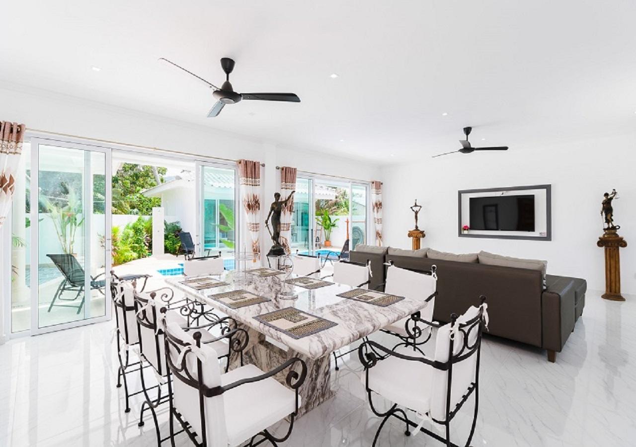 Wirason Pool 4 Bedrooms 3*
