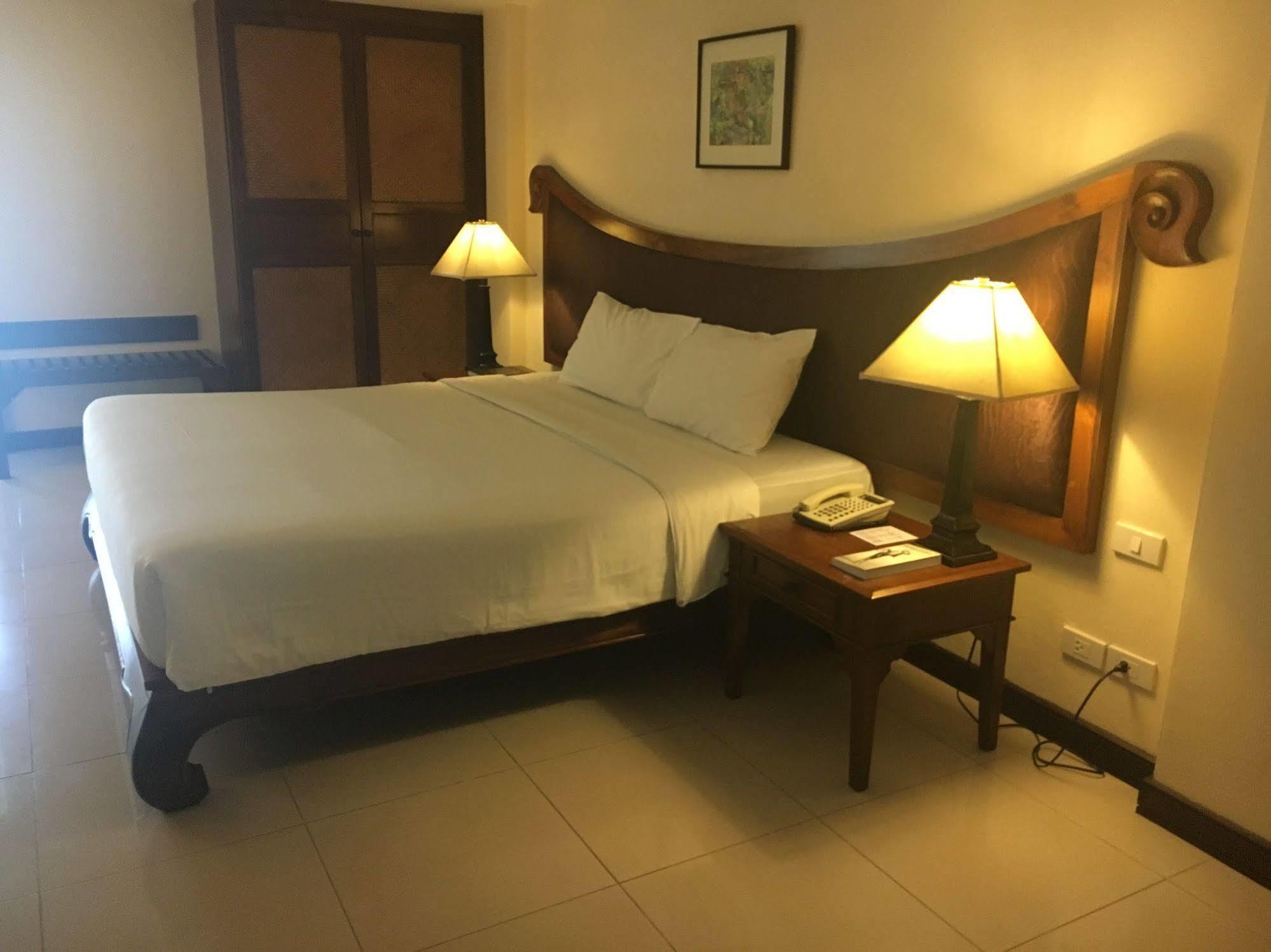 Hotel Nora Lakeview 3*