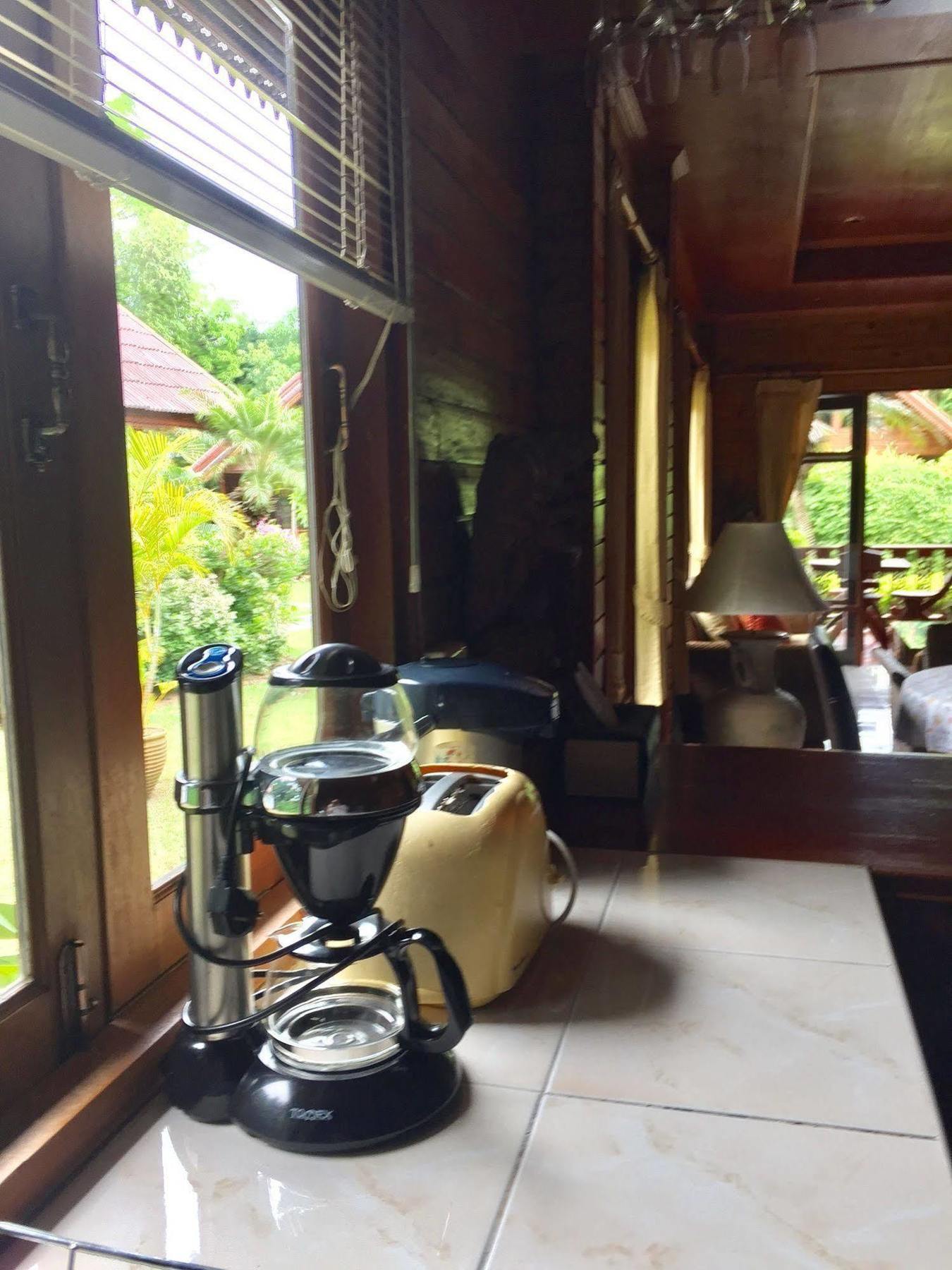 Baan Laem Noi Villa's Hotel