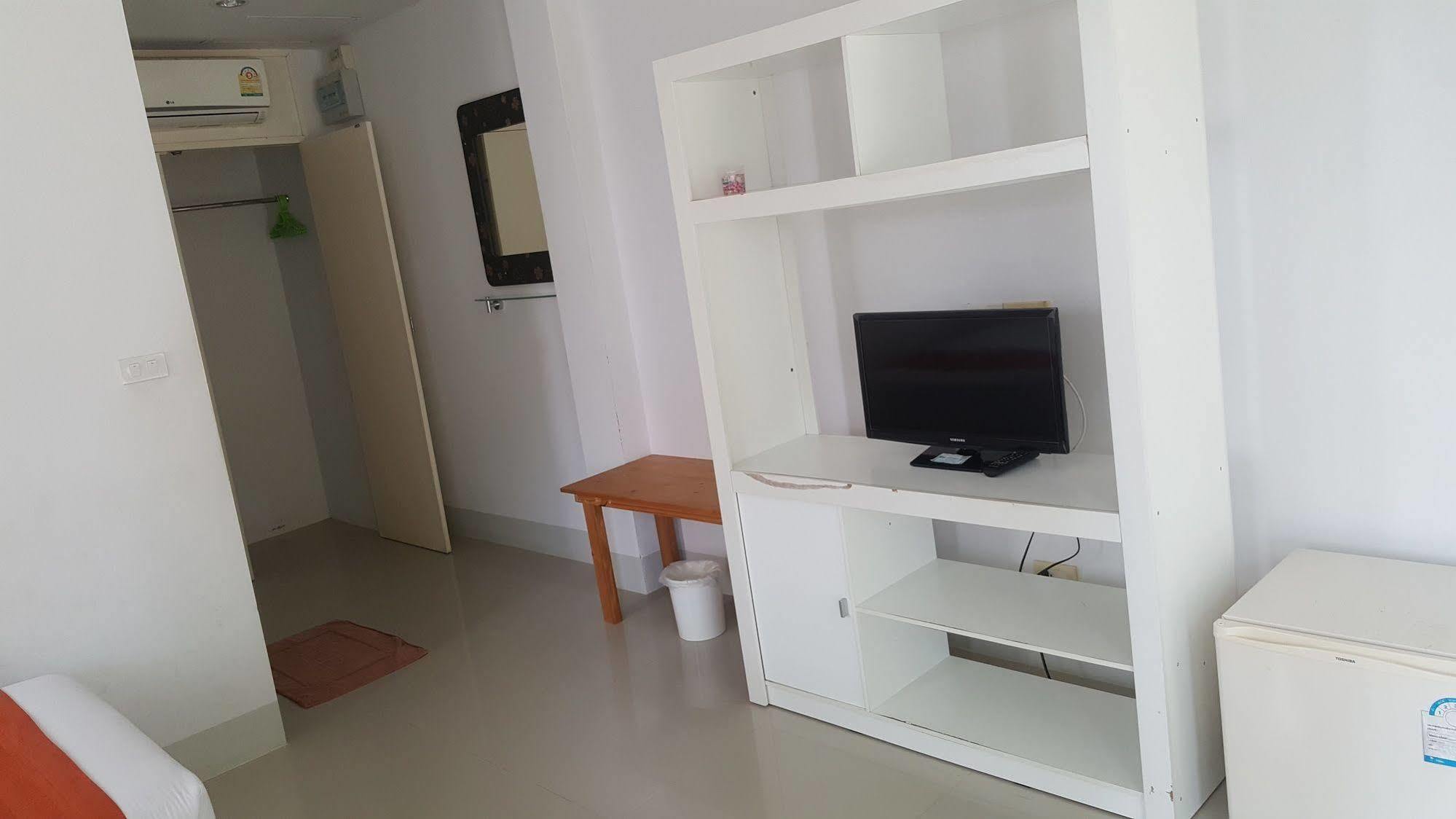 Hotel Amity Beach 2*