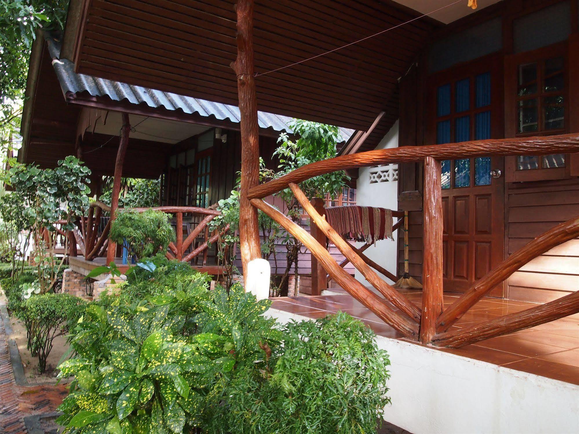 Palm Point Village Hotel Koh Samui