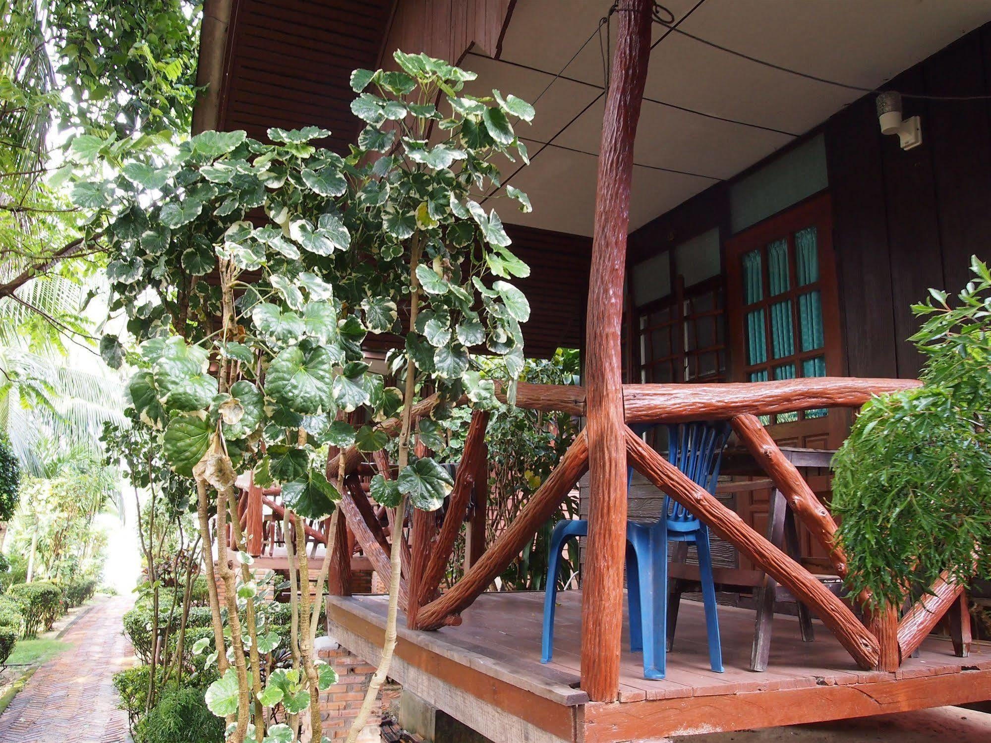 Palm Point Village Hotel Koh Samui