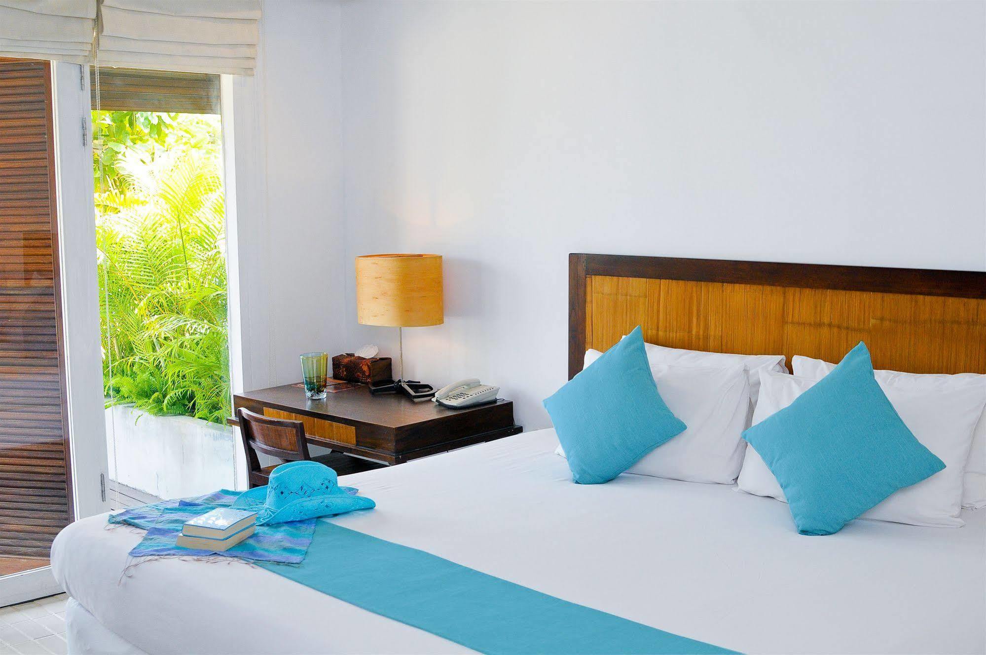 Iyara And Plaza Resort 4*