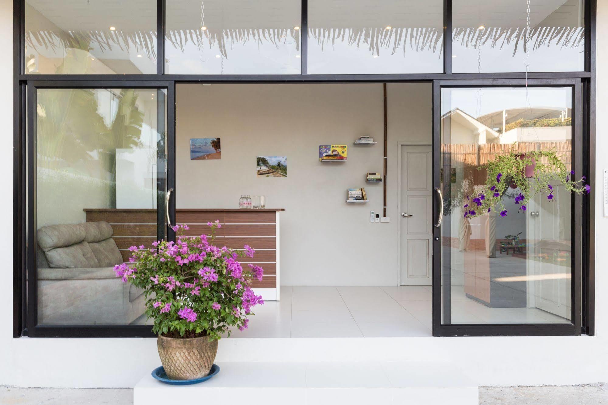 Chok In A Managed Villa