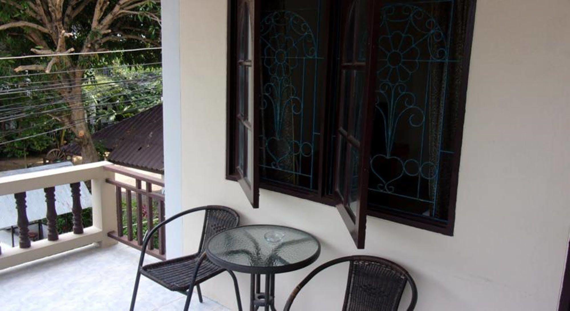 Samui Seabreeze Place 3*