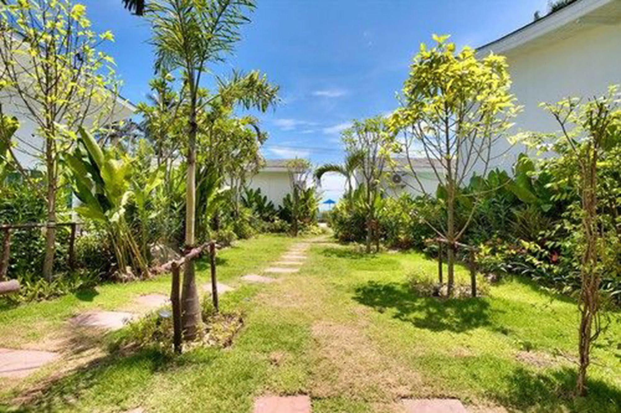 Hotel La Perle Koh Samui Mae Nam