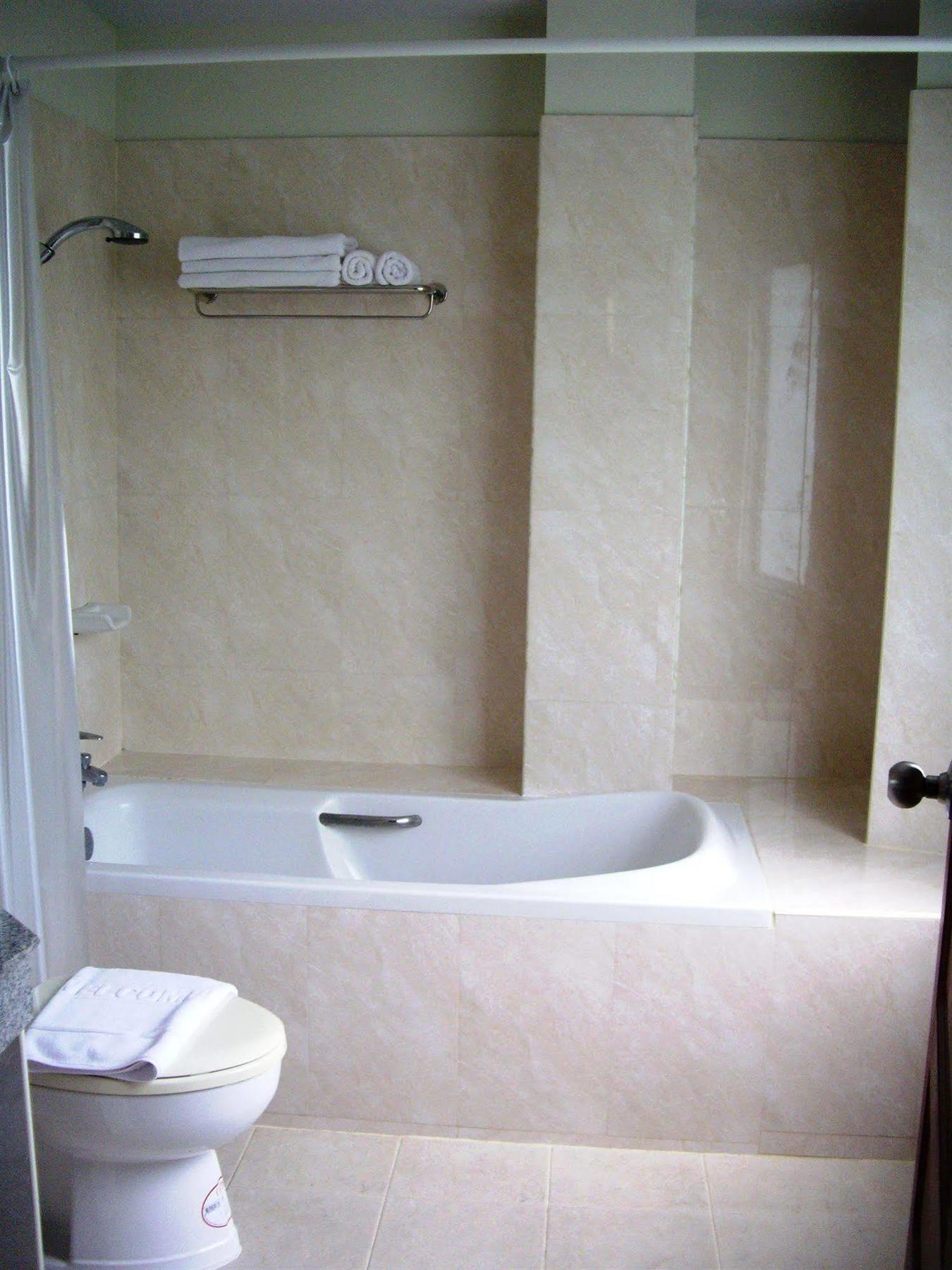 Tara Hotel 2*