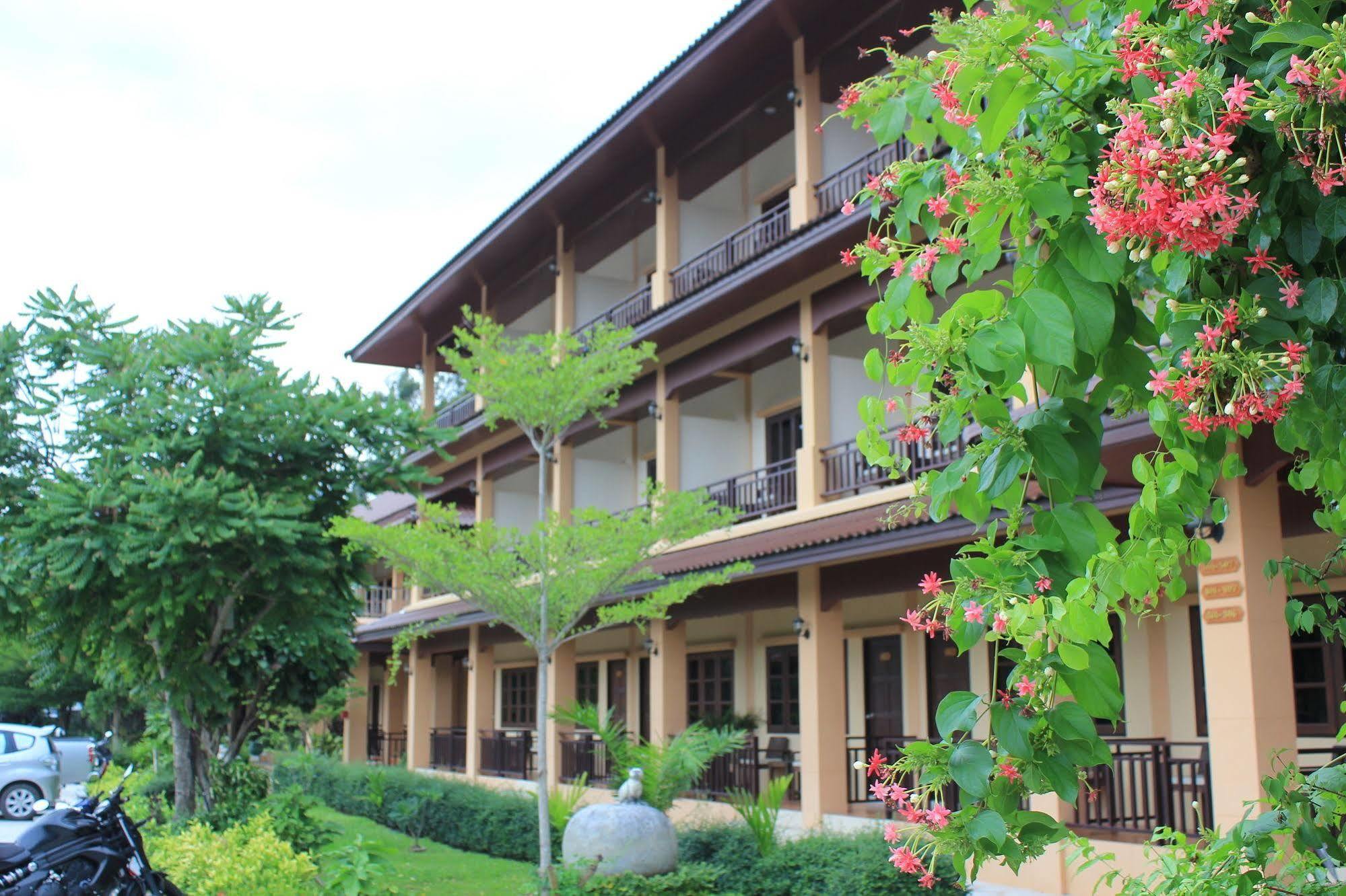 Kanlaya Park 3* Mae Nam