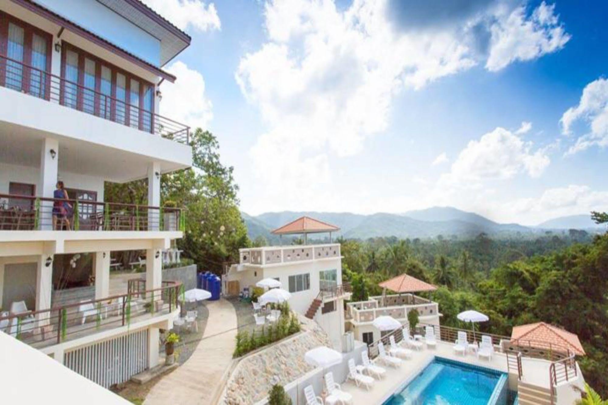 Samui Tree Tops & Pool Pousada