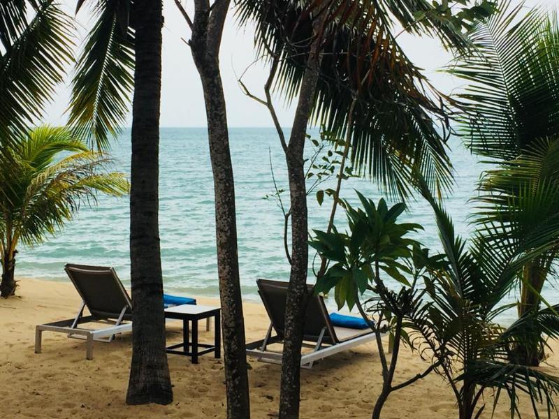 Adarin Praia de Mae Nam
