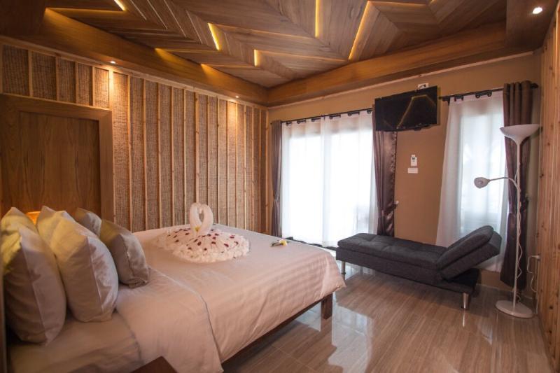 Adarin Resort 3*