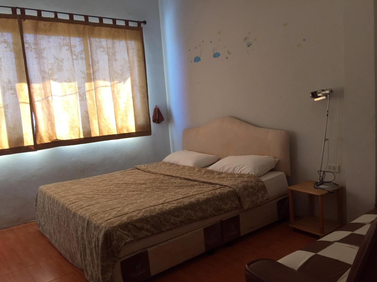 Pupha Mansion *