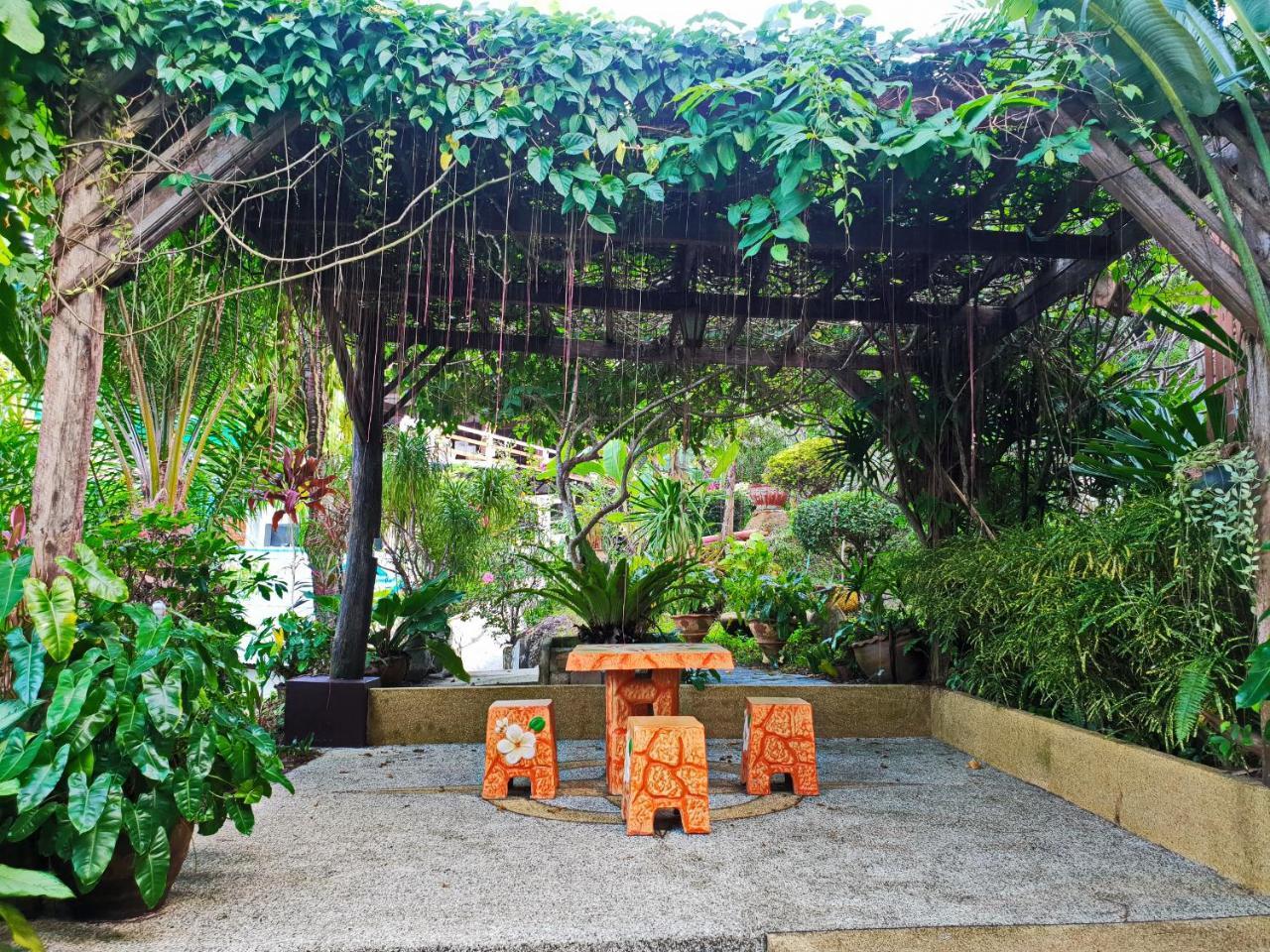 Laem Sila Resort