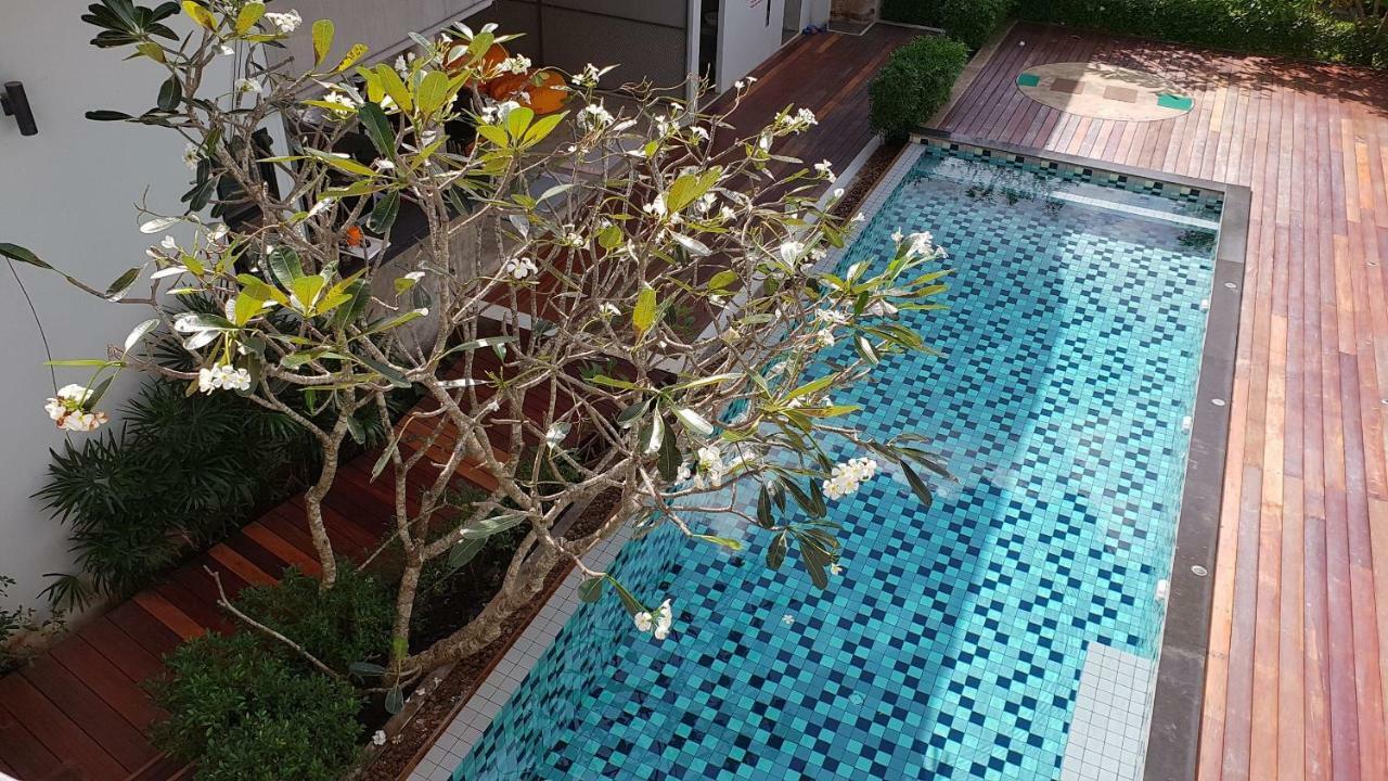Us Samui *