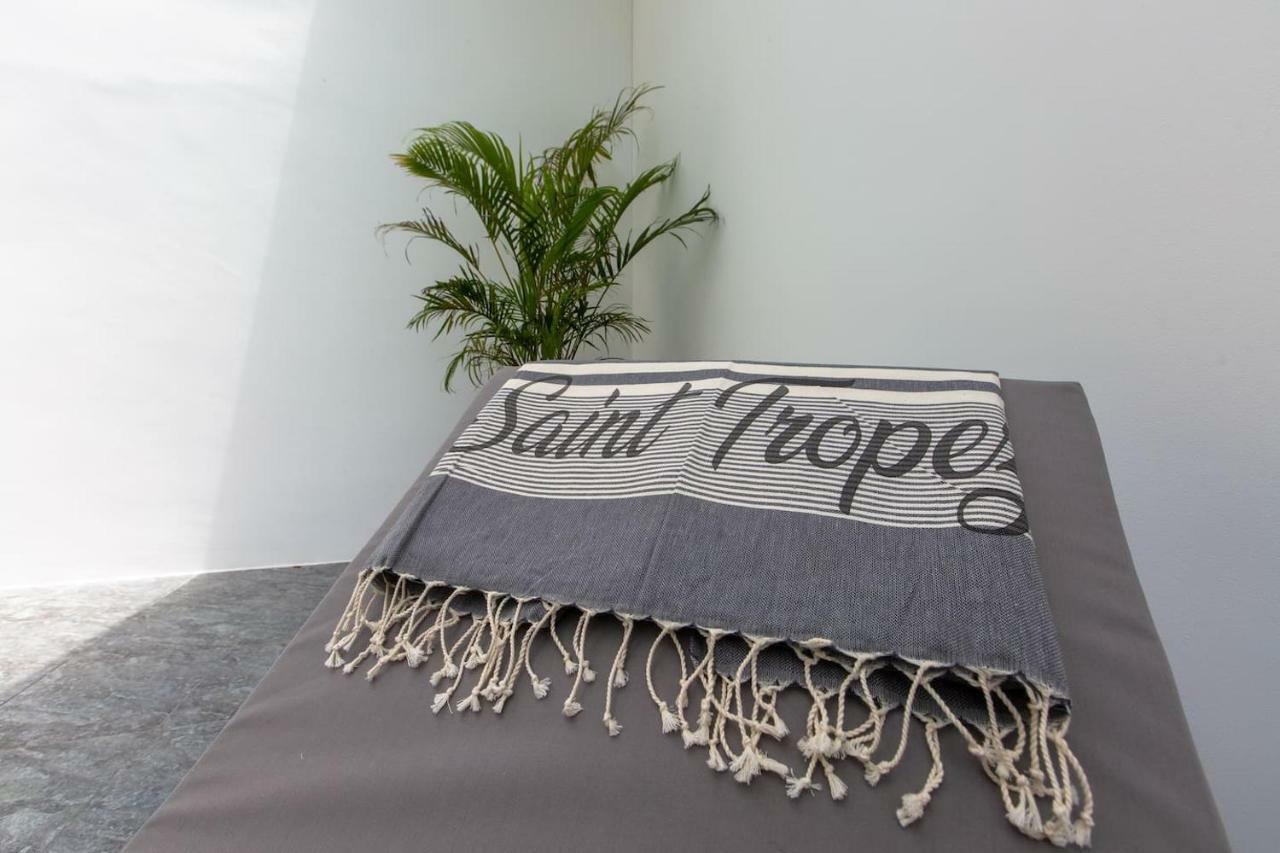 Louma 4 Bedrooms 500 M From The Beach Pousada *