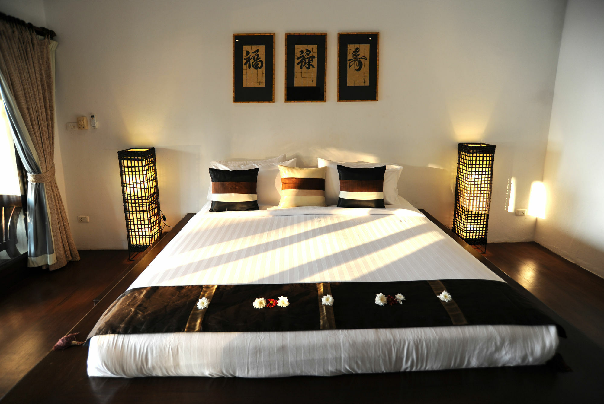 All Inclusive 4 Bedroom Beach Front * Bophut