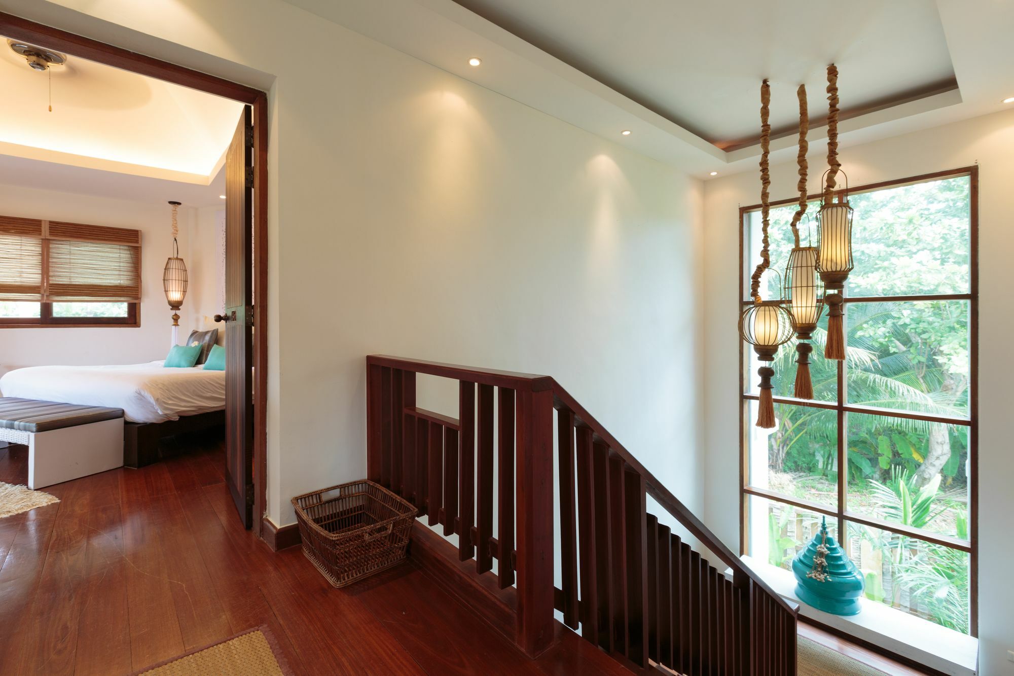 Baan Fah Sai 4br Private Pool & Walk To *