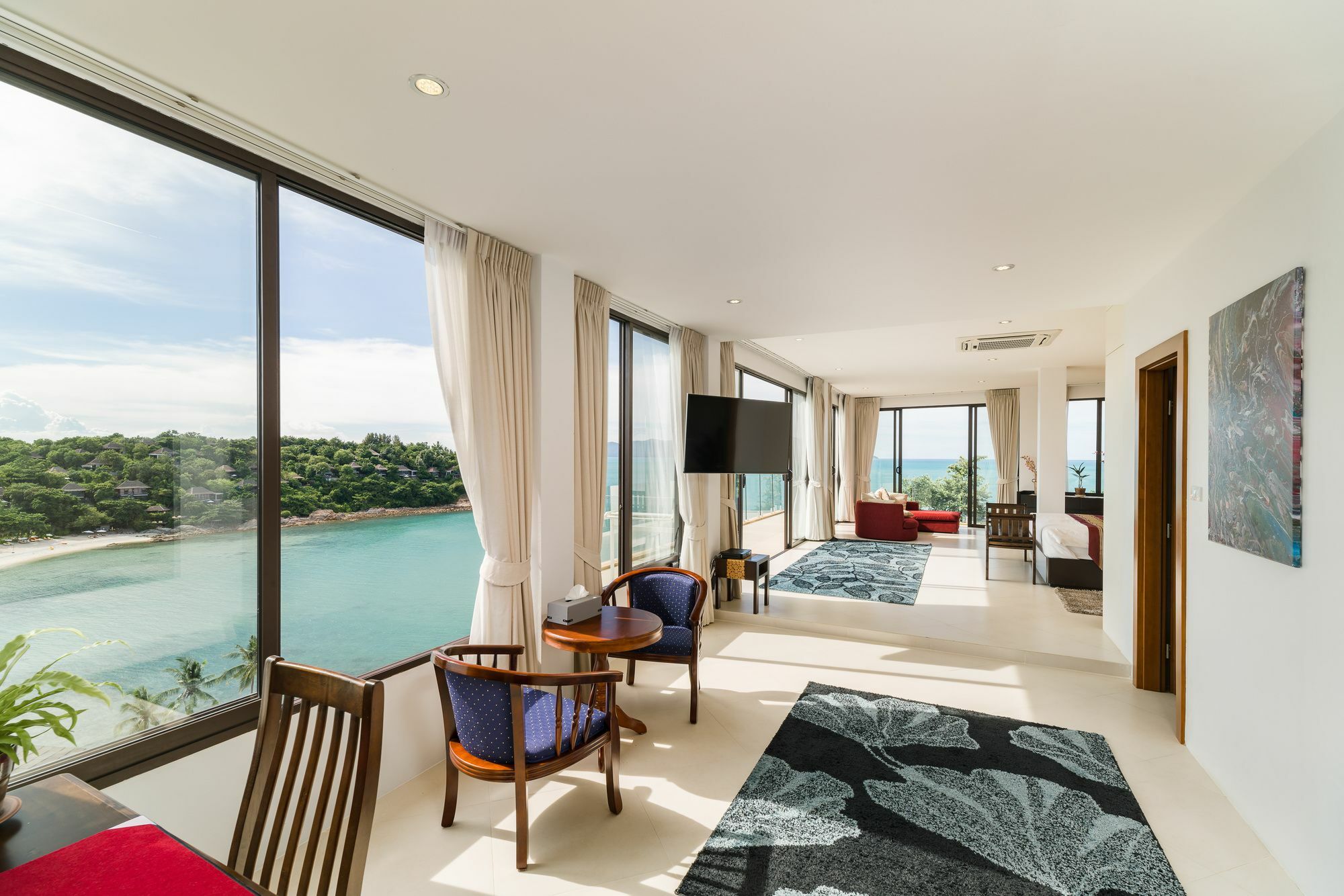 Villa Tasanee