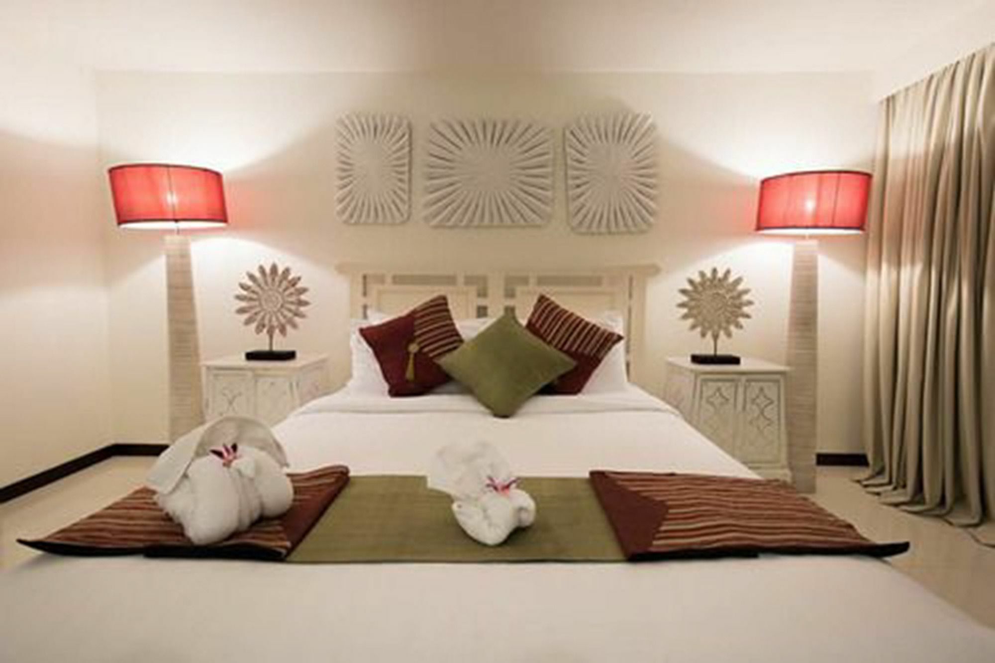 Baan Ban Buri Villa