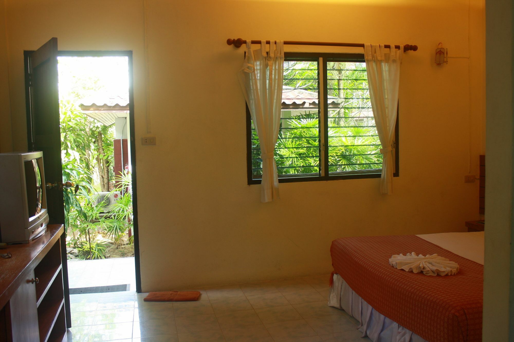 Gasthof Samui Honey Backpacker *
