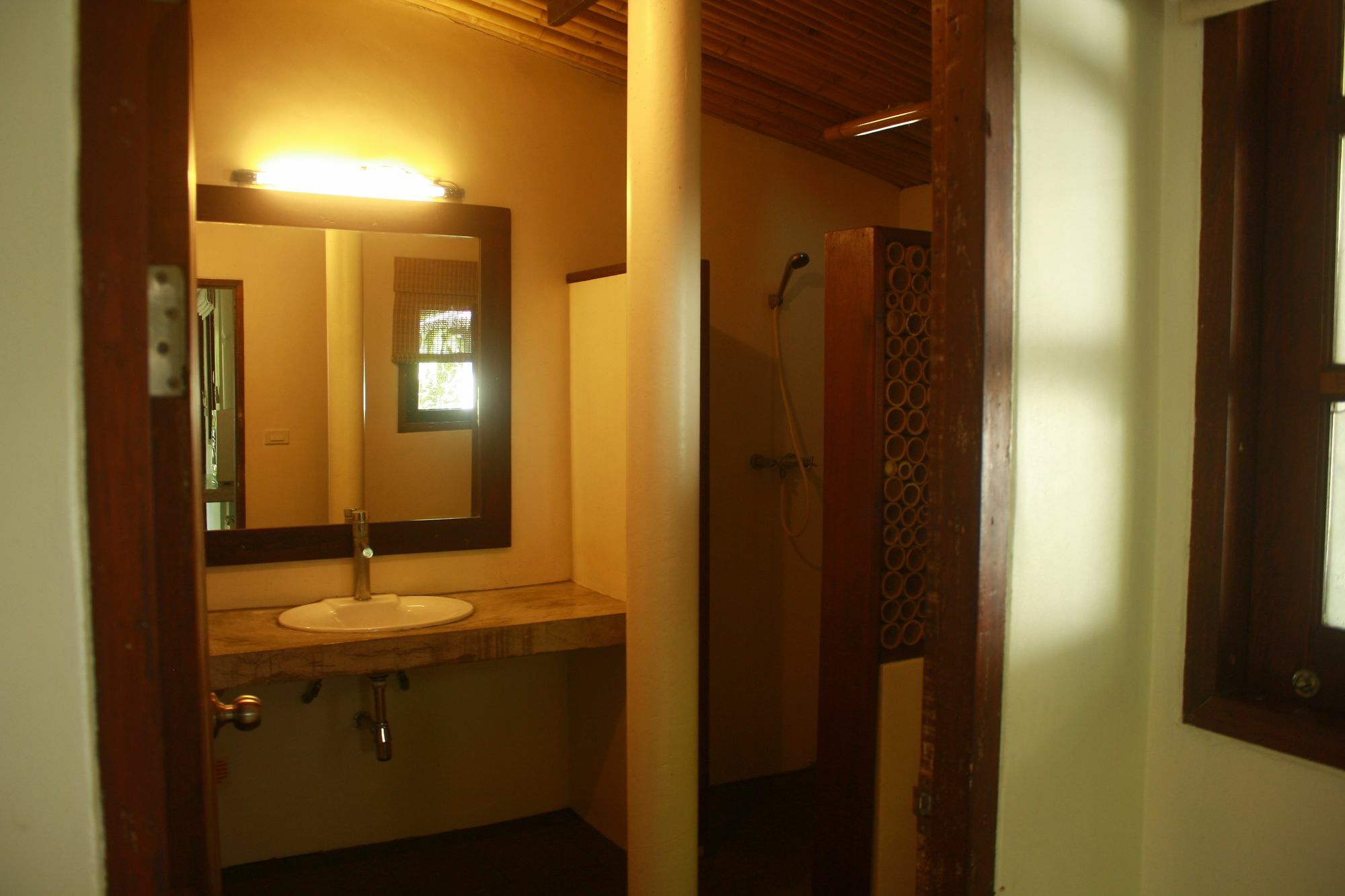 Samui Honey Backpacker Hotel Choeng Mon