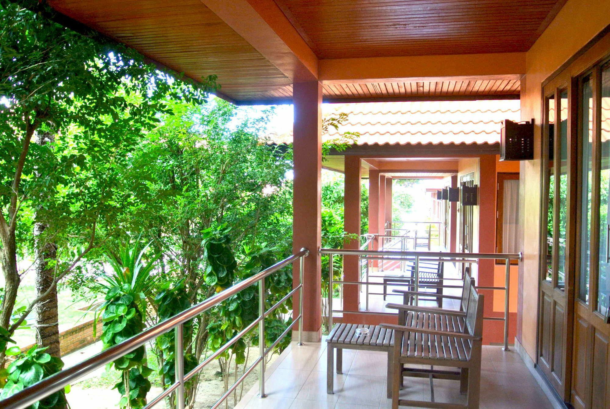 Inn Ps Thana Choeng Mon