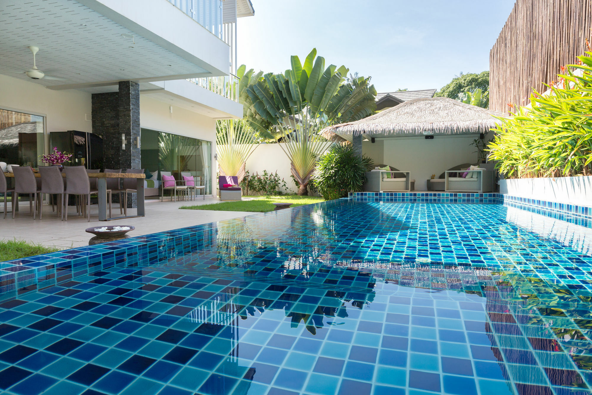 Beachside Baylis Mae Nam