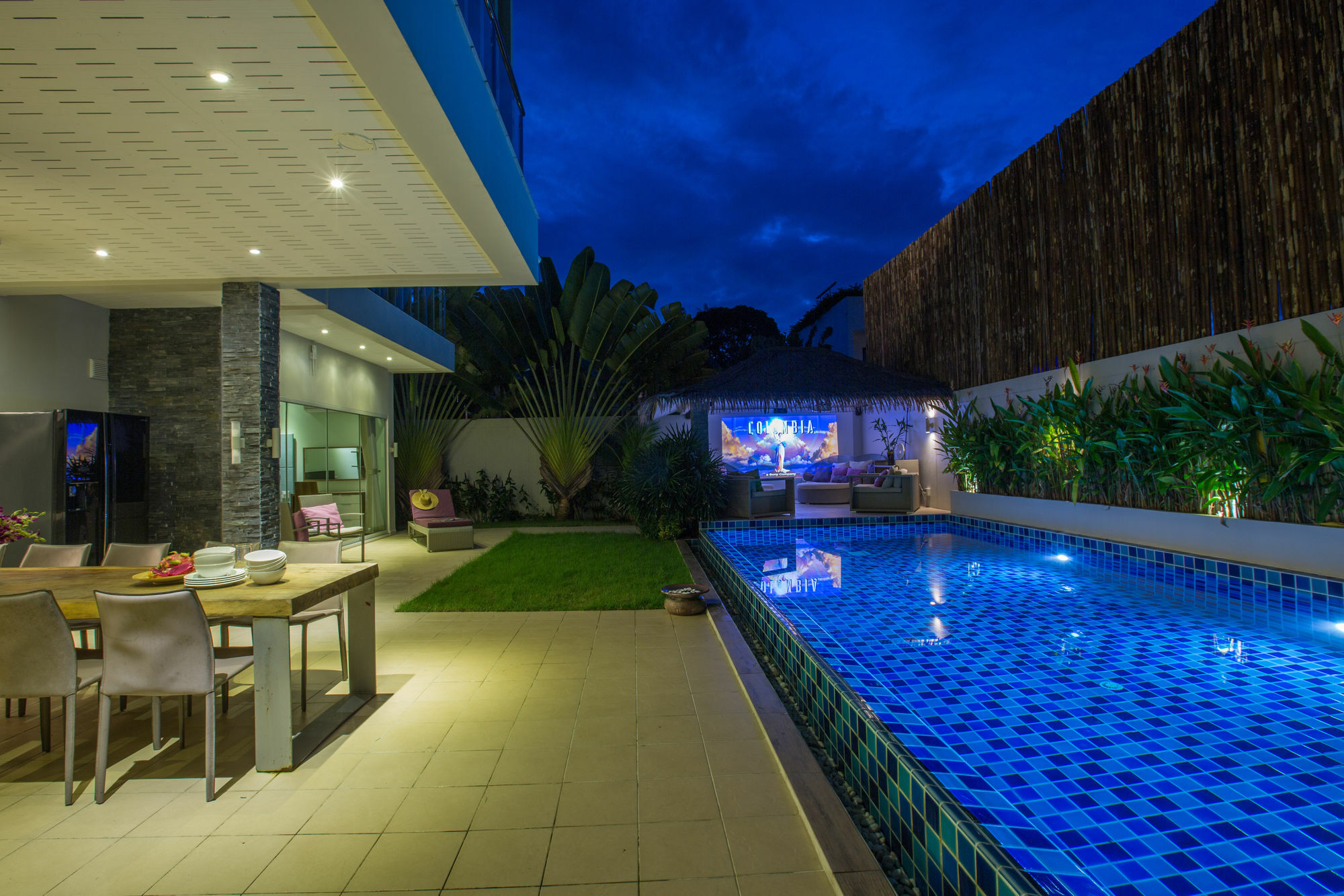 Beachside Baylis Mae Nam