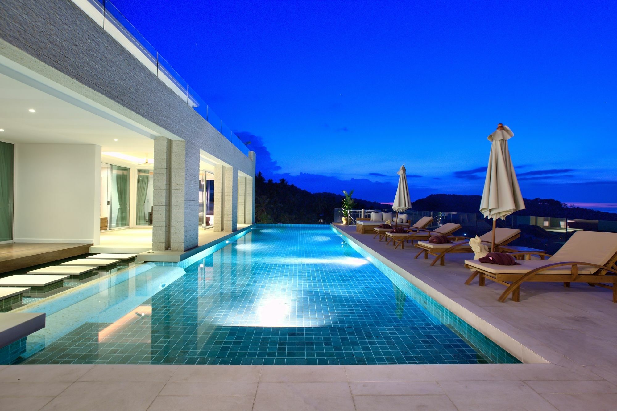 White Tiger - Contemporary Sea View Villa