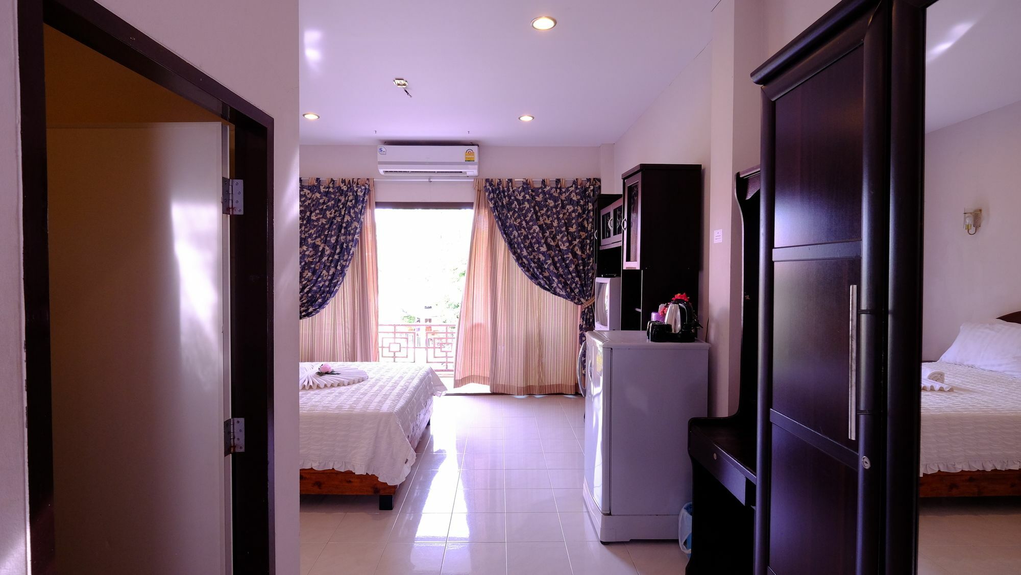 Samui 2*