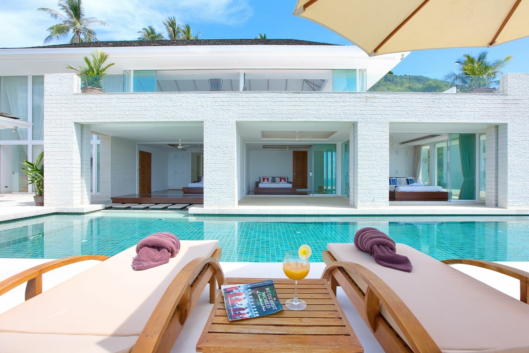 Villa White Tiger - Contemporary Sea View