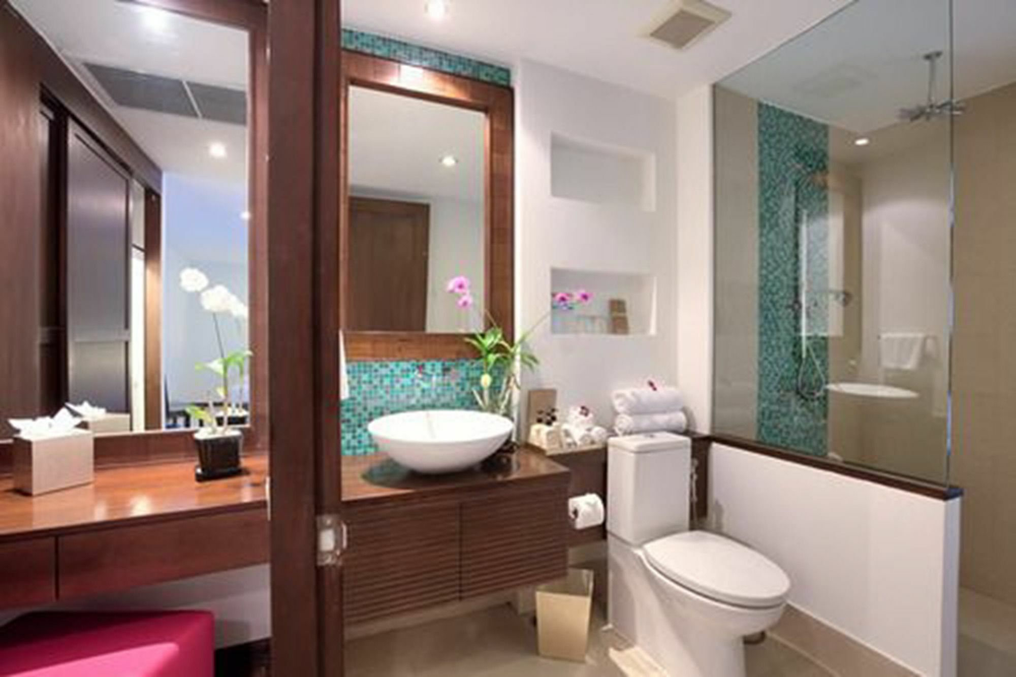 Baan Benjamart * Mae Nam