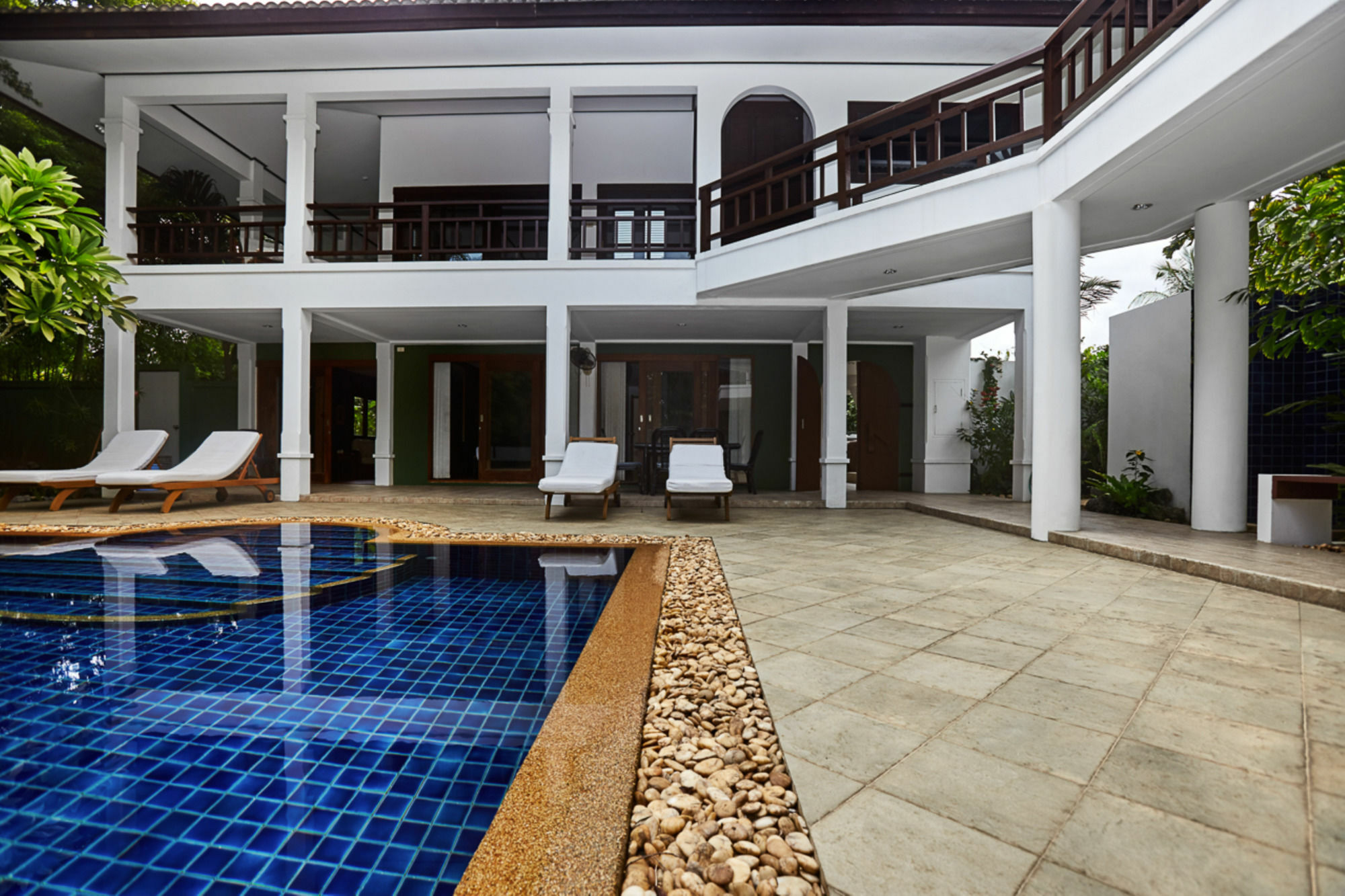 Villa Nb *