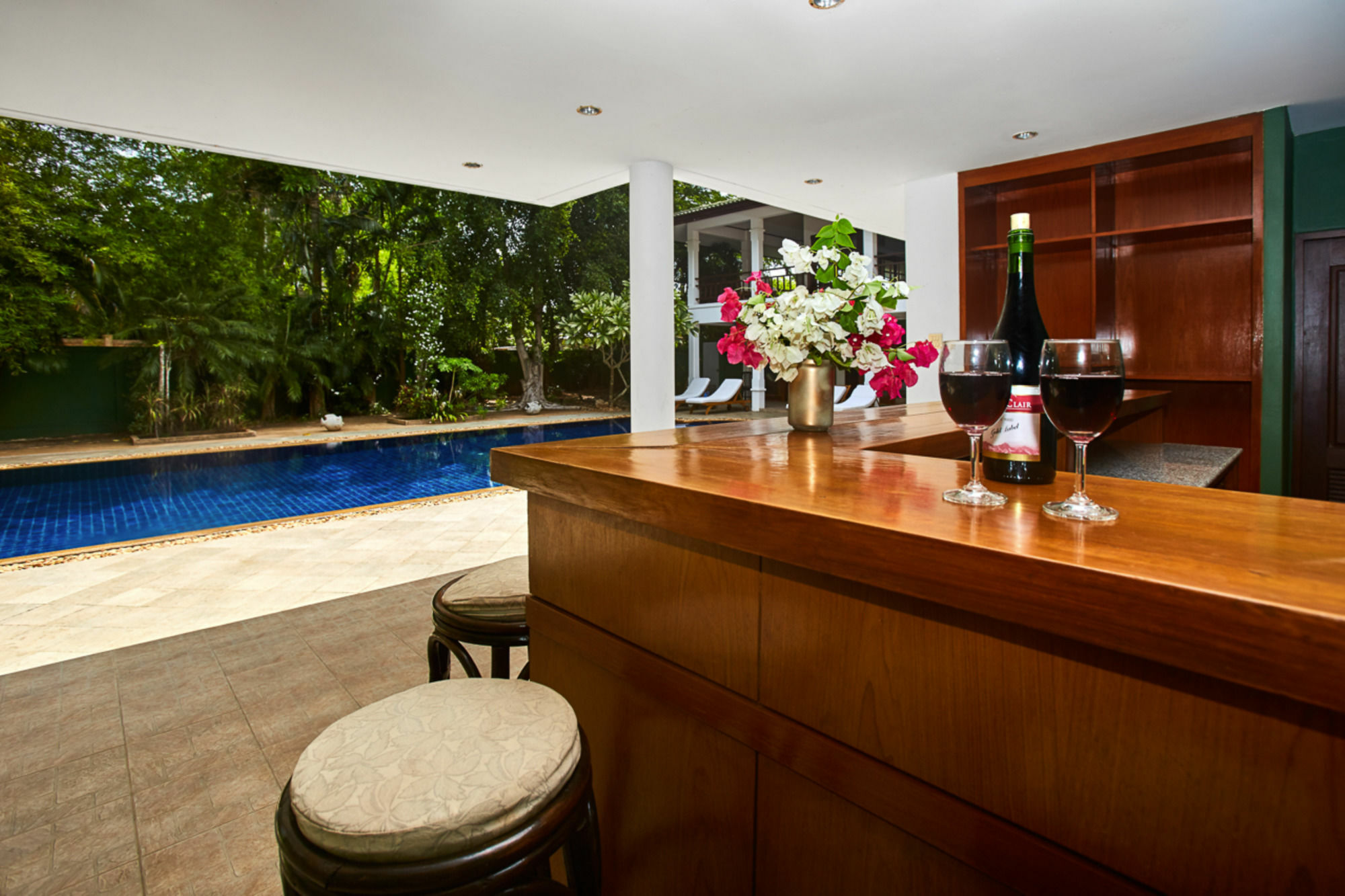 Villa Nb *