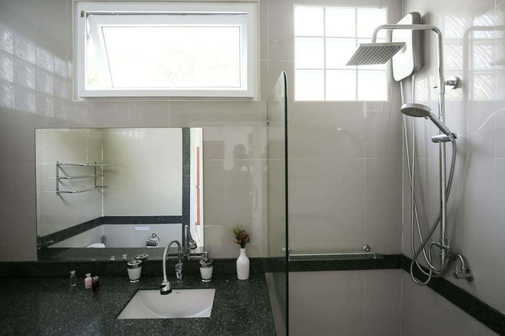 5 Bedroom In Fisherman's Village Villa *