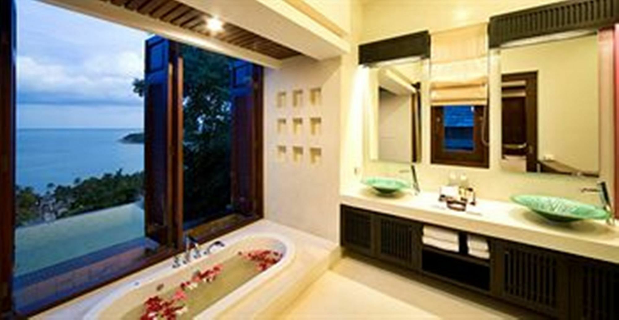 Bhundhari & Samui Station touristique Chaweng