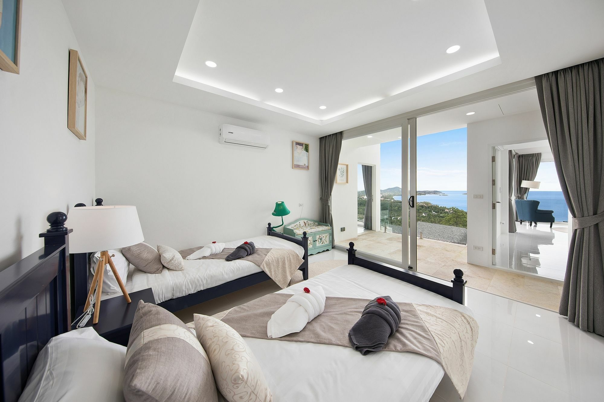 Lily With Great Sea View Villa