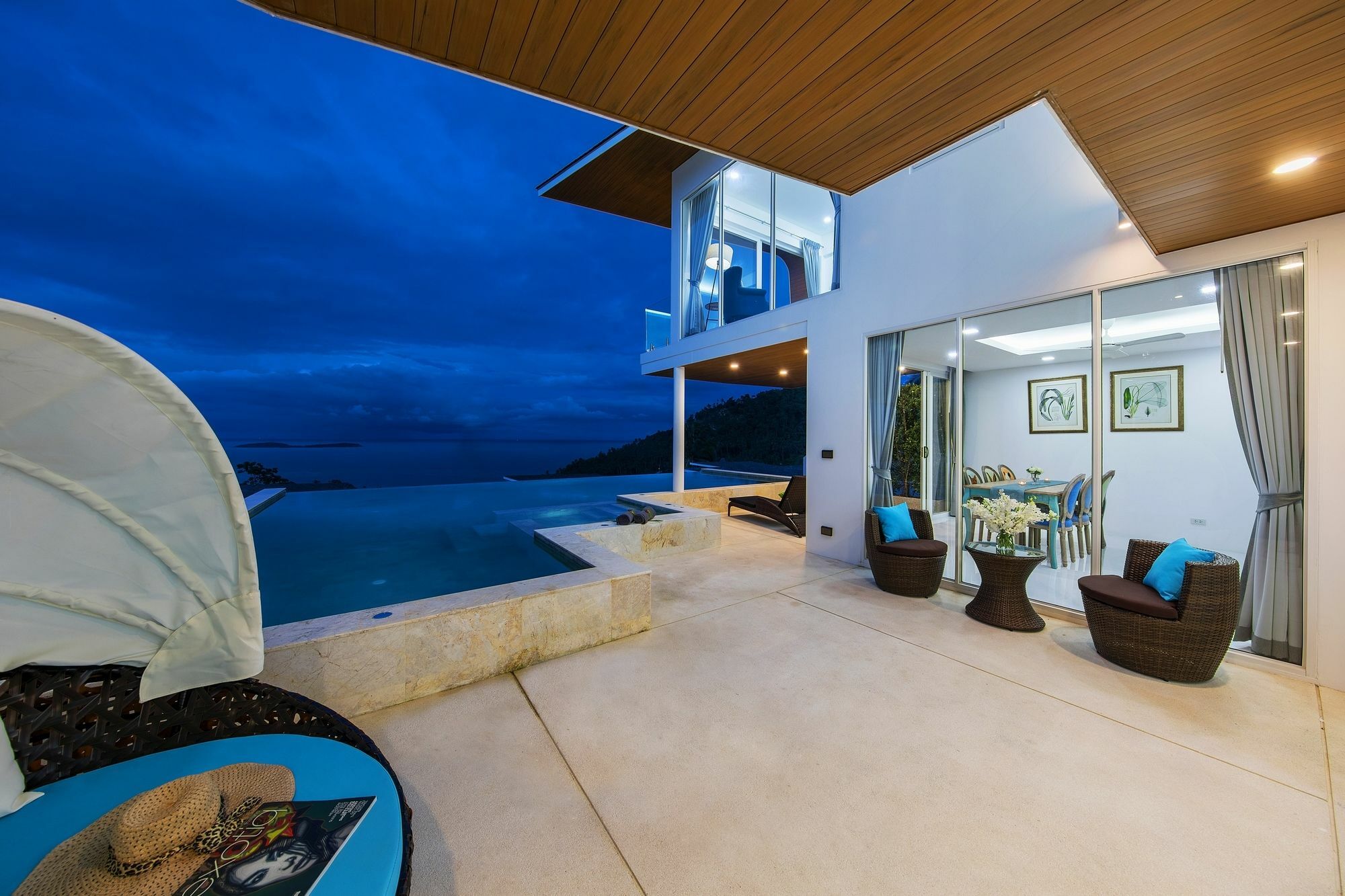 Lily With Great Sea View Villa *