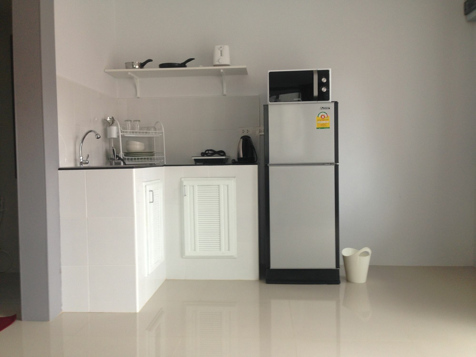 Bann Kanchana Apartment *