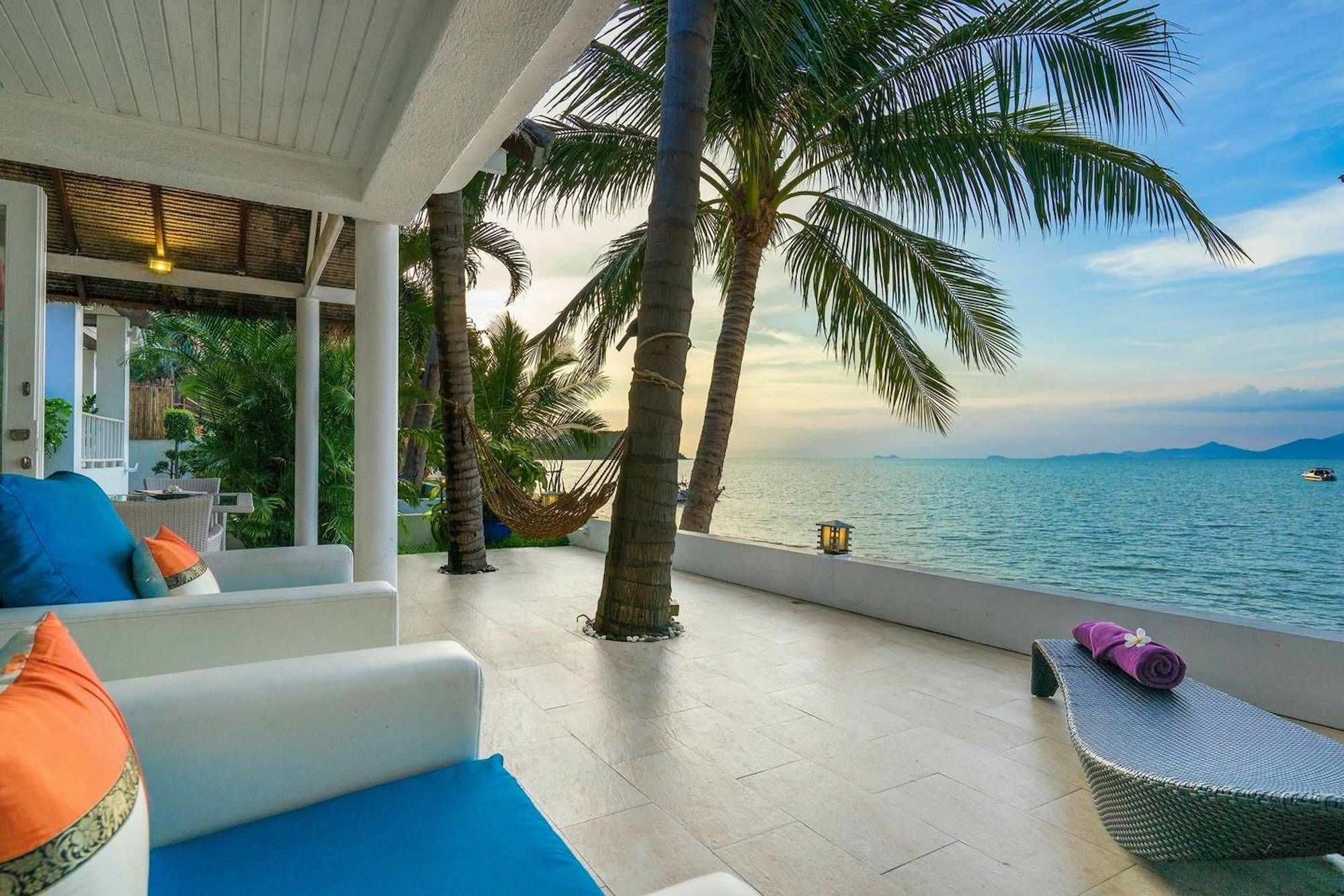 Pousada 1 Bedroom Front - On Beautiful Bangrak