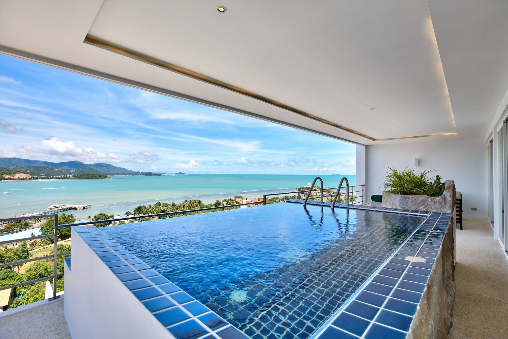 Apartment Serene Penthouse Bophut