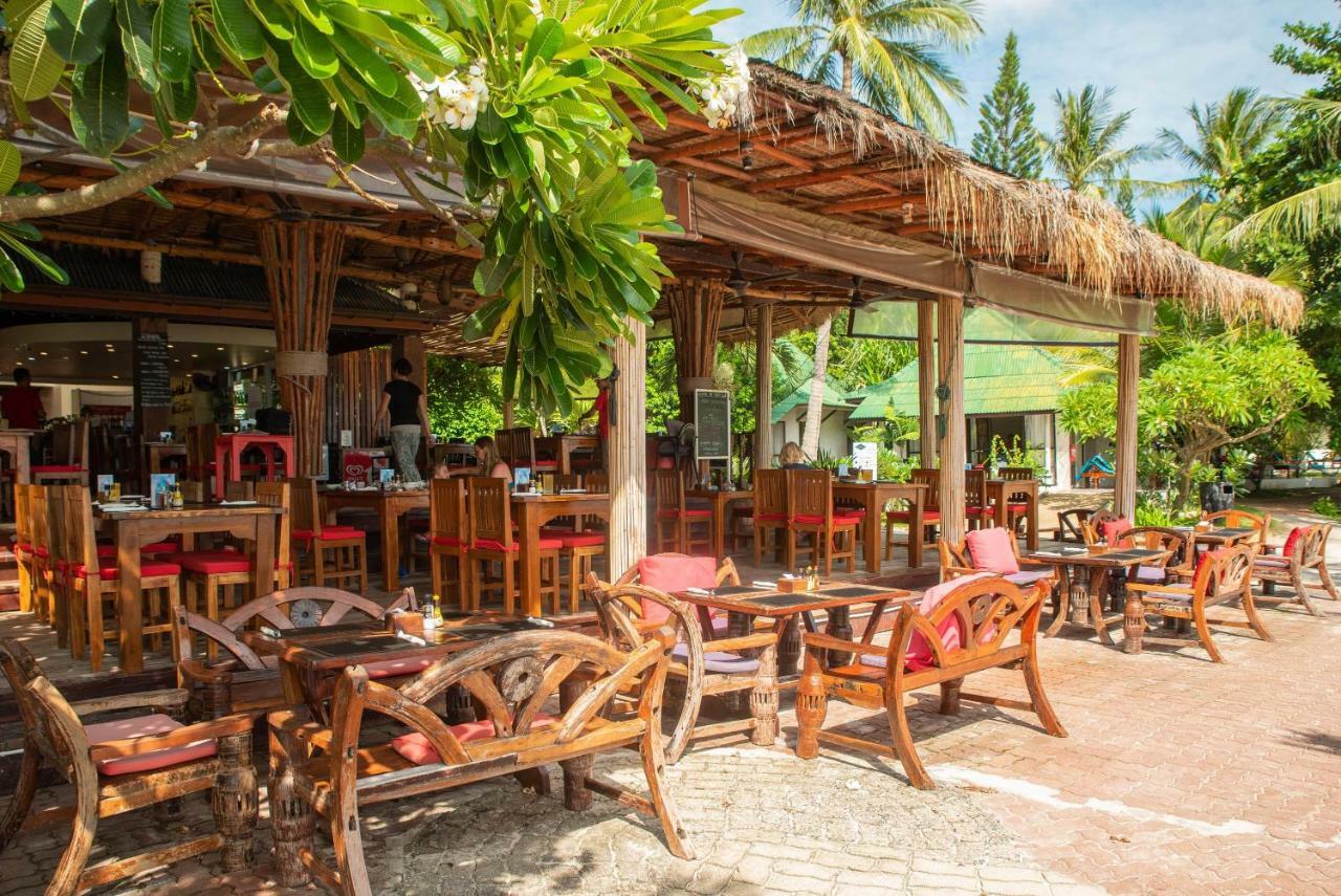 Crystal Bay Yacht Club Beach Hotel 3*