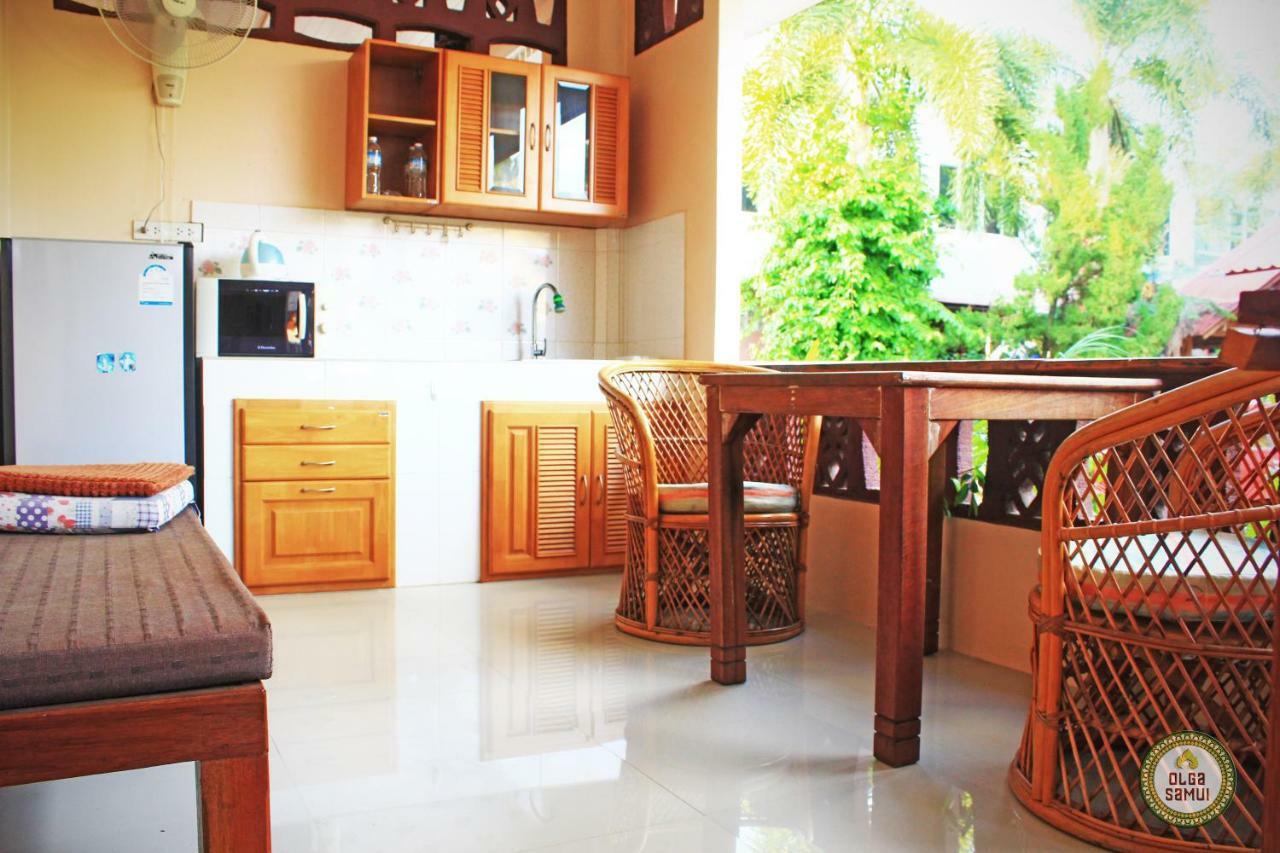 Banana House *