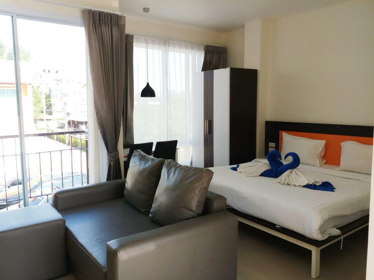 Long N Joy Samui Apartment Strand von Chaweng