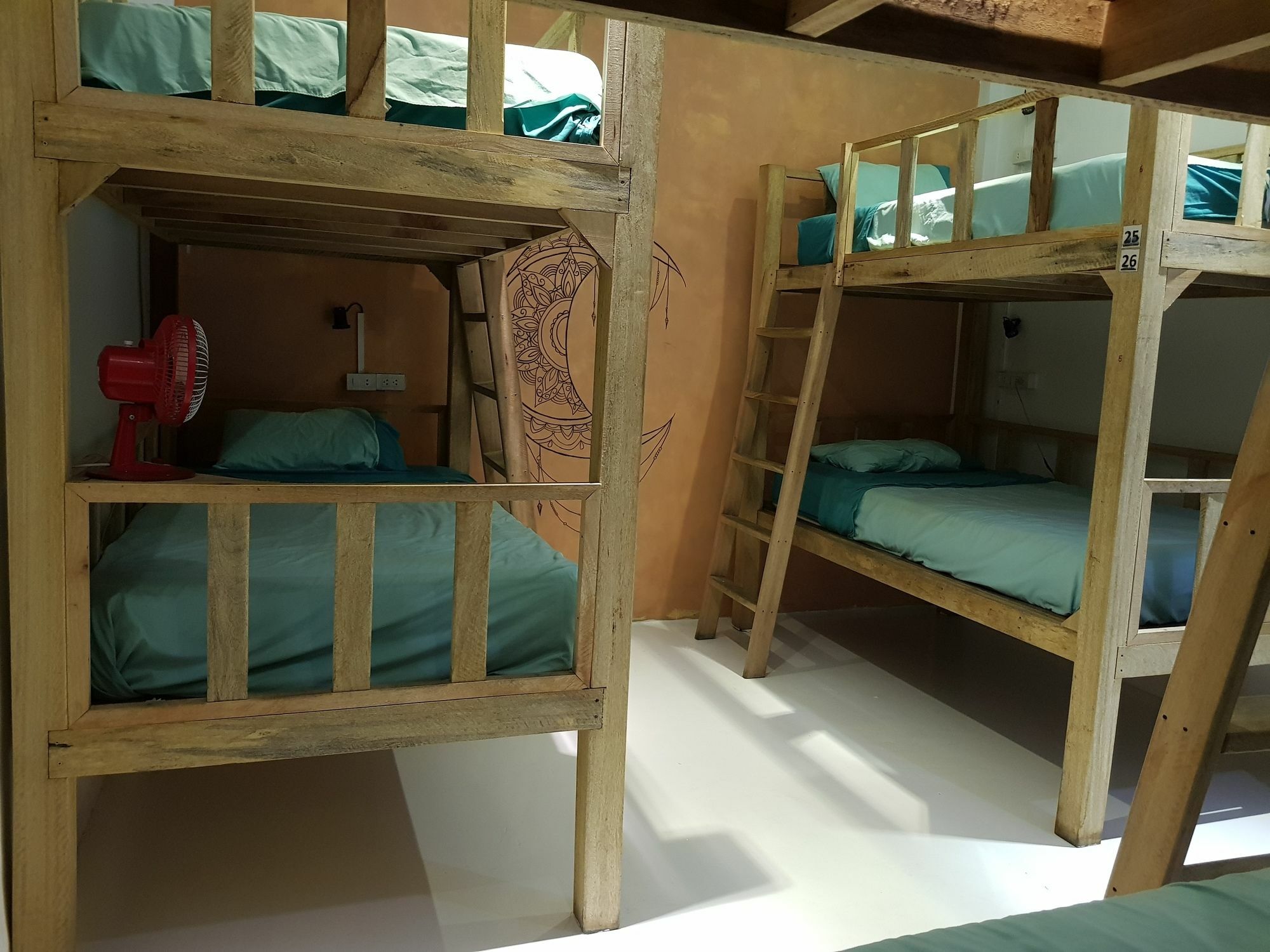 Casa Luna Albergue *