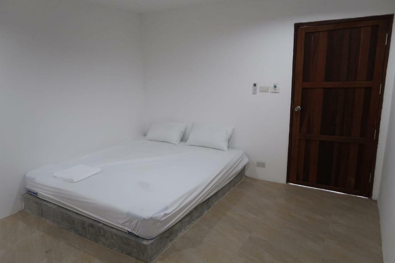 Wech Pinyo Muay Thai Guest house