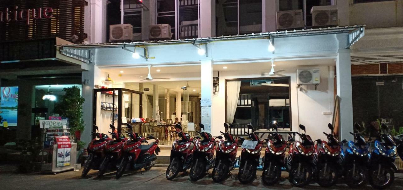 Hotel And Samui