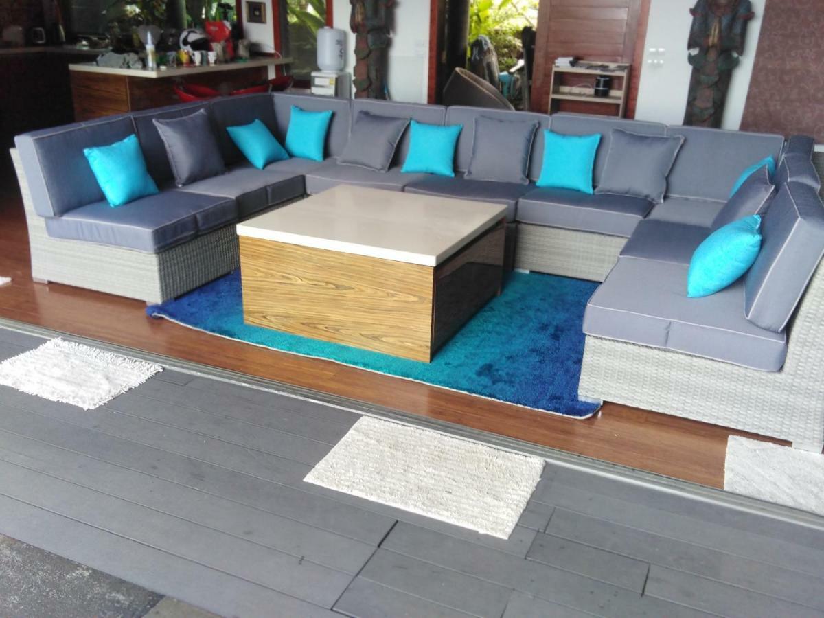 Stunning With Ocean Views And Free Car Villa