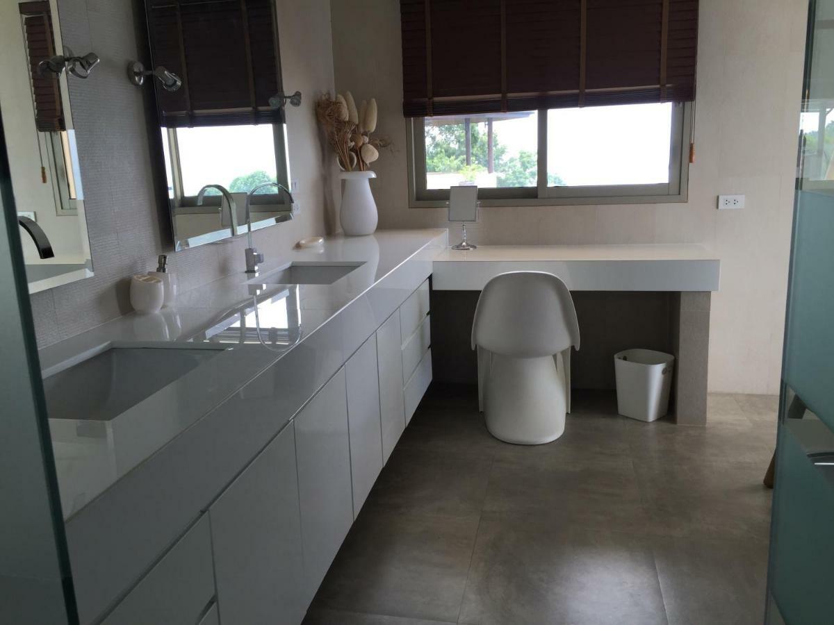 Vila 5 Bedroom Sea View Bang Por Sdv205-by Samui Dream Ban Bang Po